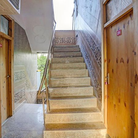 Umen Hotel Nearest Sector 66 נוידה מראה חיצוני תמונה